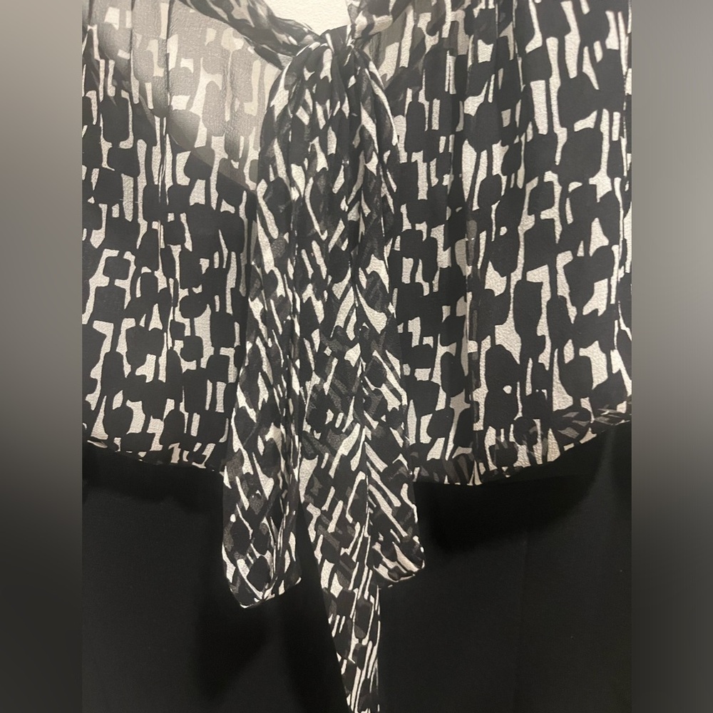 Black and white Tahari dress - Picture 6 of 11